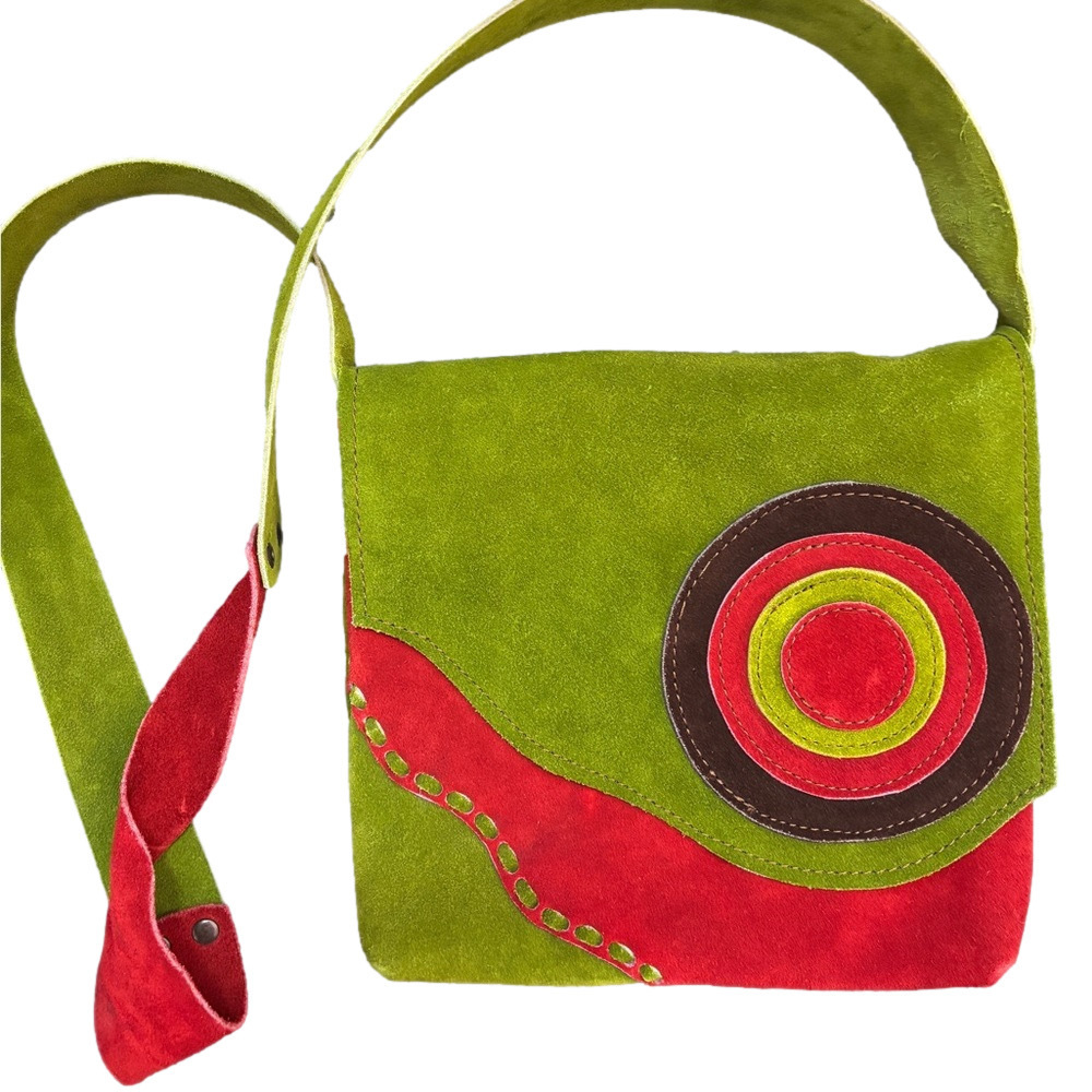 Red/green handmade suede bag from Peru.​